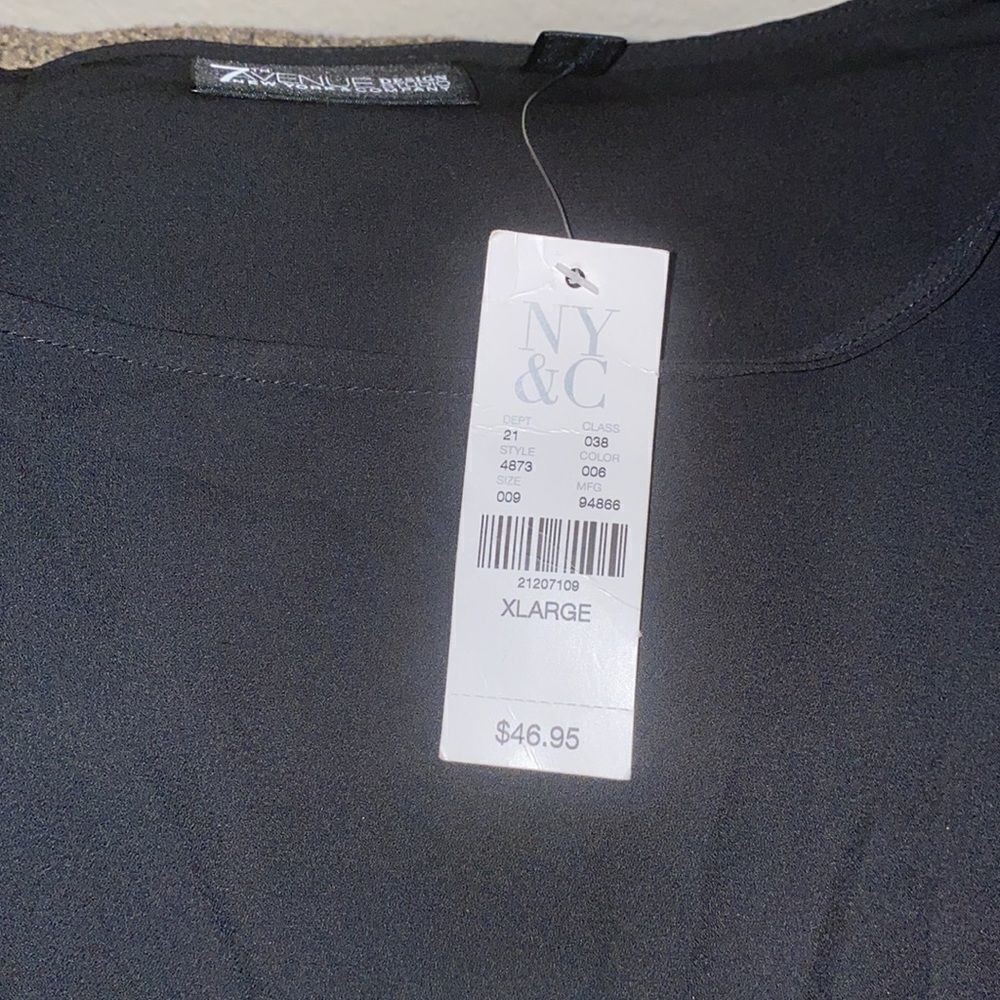✨NY&C Side-Tie Top✨ - Picture 4 of 6